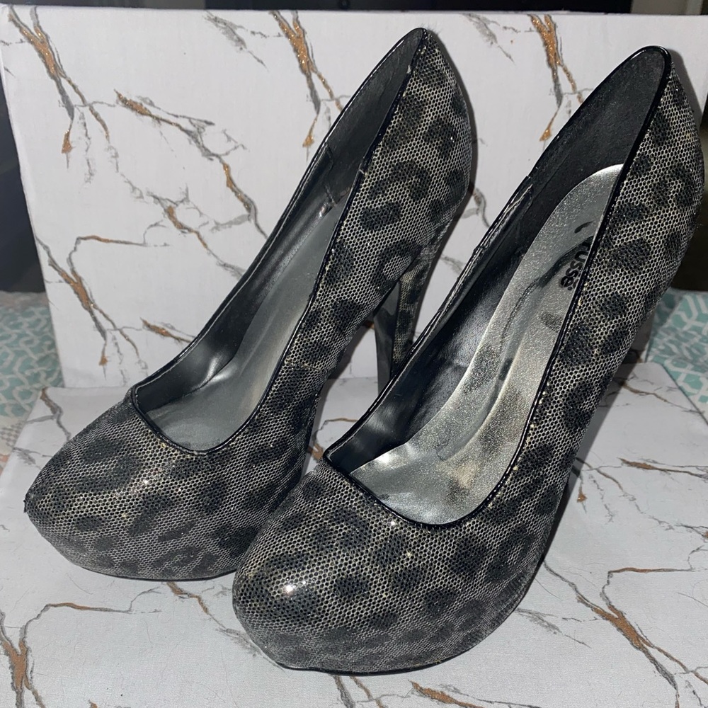 Leopard Print Charlotte Russe heels size 9